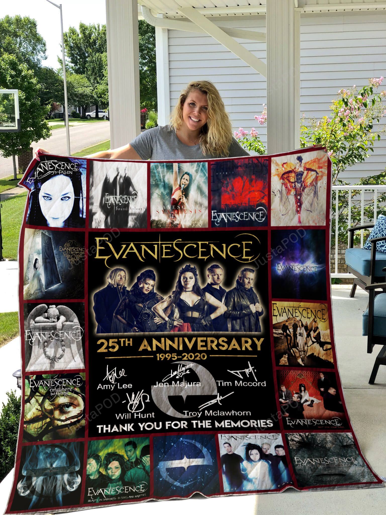Evanescence 25th Anniversary 2005-2020 Thank You For The Memories Signatures Quilt Blanket