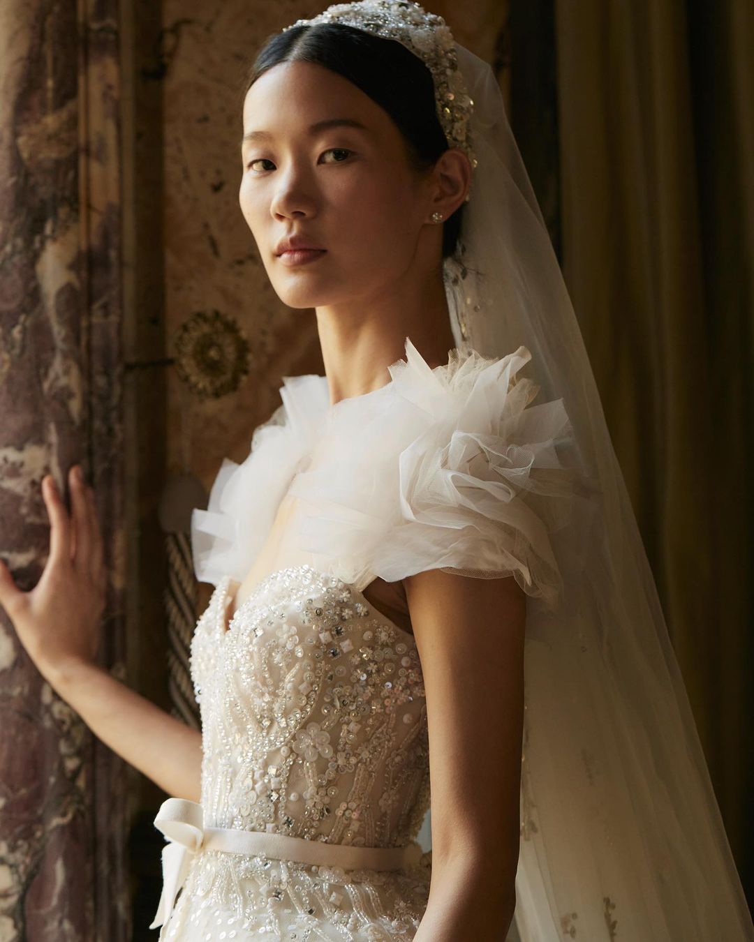 WHAT MIRACLE MAKES ELIE SAAB WEDDING DRESSES – EVERY GIRL'S DREAM