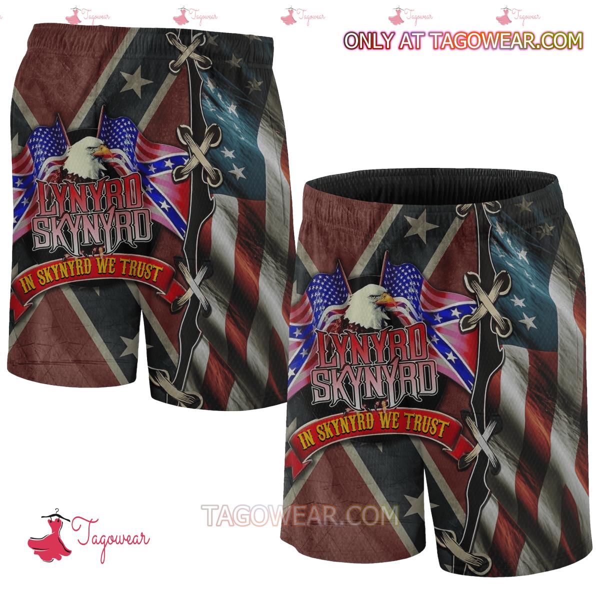 Lynyrd Skynyrd In Skynyrd We Trust Shorts And Flip Flops - Tagowear